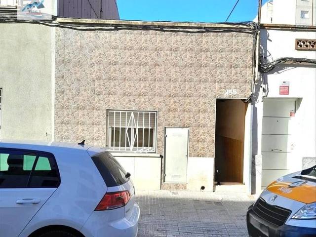 Casa en venta en Terrassa, Ponent