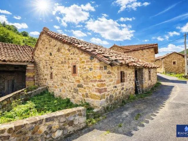 Casa en venta en Teverga, Asturias