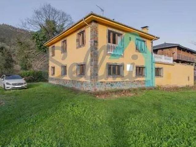 Casa en venta en Tineo, Asturias