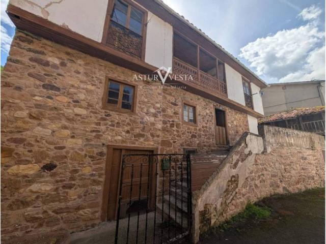 Casa en venta en Tineo, Asturias