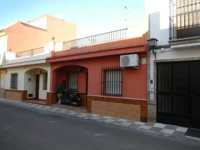 Casa en venta en Los Rosales, Tocina