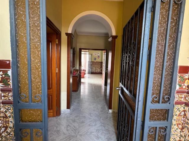 Casa en venta en Tocina