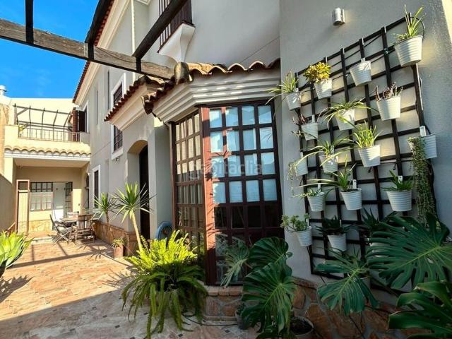 Casa en venta en Tocina, Andalucía