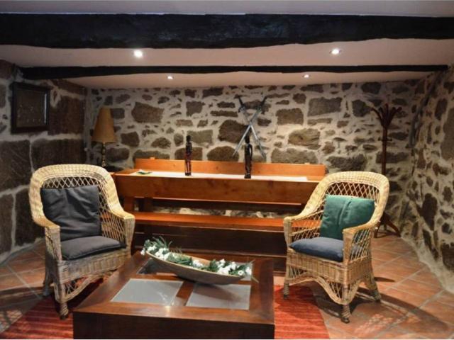 Casa en venta en Ourense, Galicia