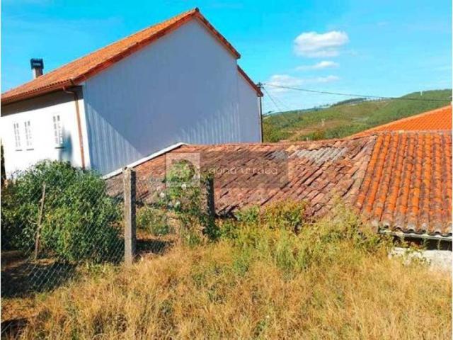 Casa en venta en Ourense, Galicia