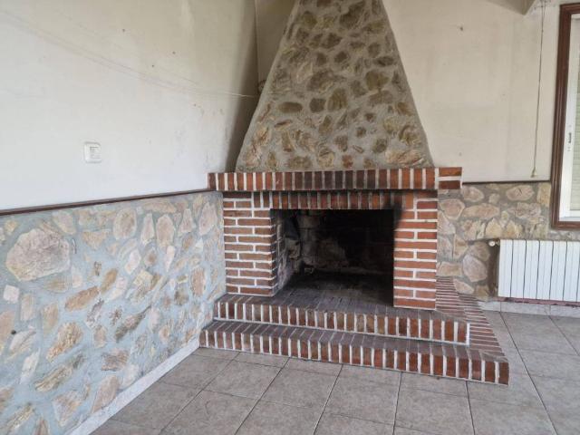 Casa en venta en Ourense, Galicia