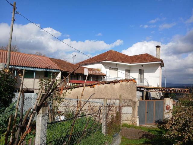 Casa en venta en Toén, Ourense
