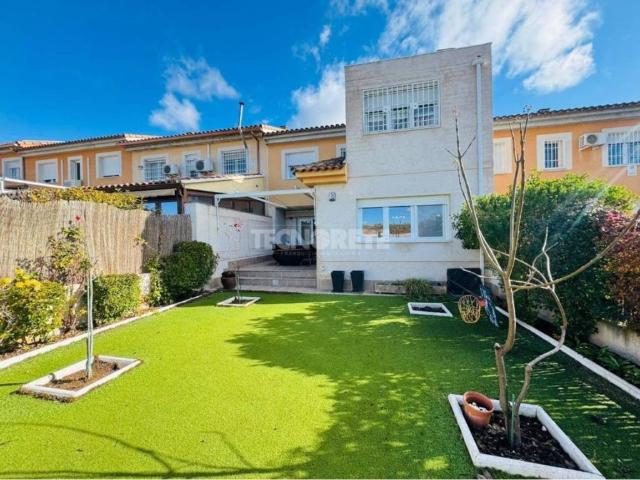 Casa en venta en Toledo, Castilla-La Mancha