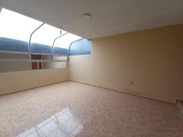 CASA EN VENTA EN TOLUCA SOBRE PASEO MATAZINCLAS