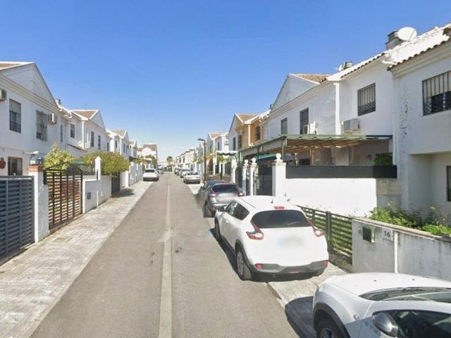 Casa en venta en Tomares, Andalucía