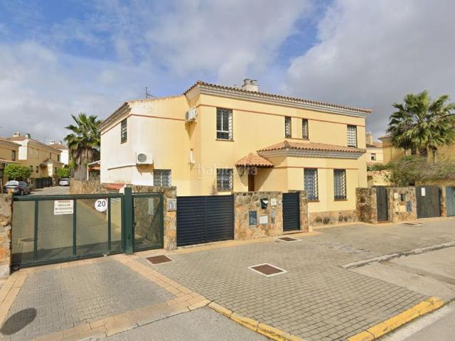 Casa en venta en Tomares, Andalucía