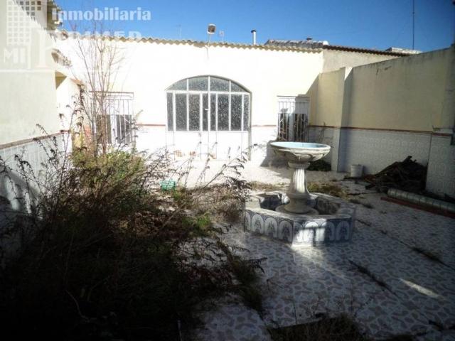 Casa en venta en Tomelloso, Castilla-La Mancha