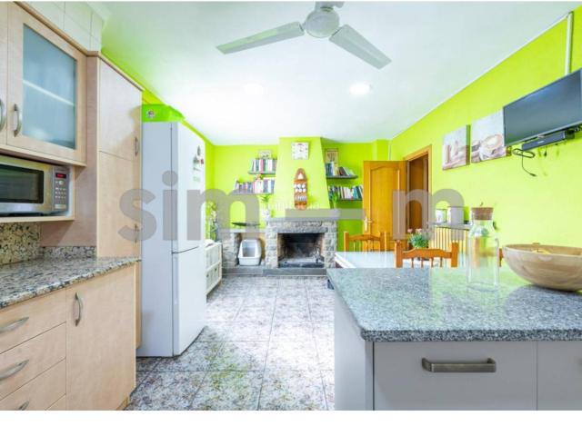 Casa en venta en Raval, Osona