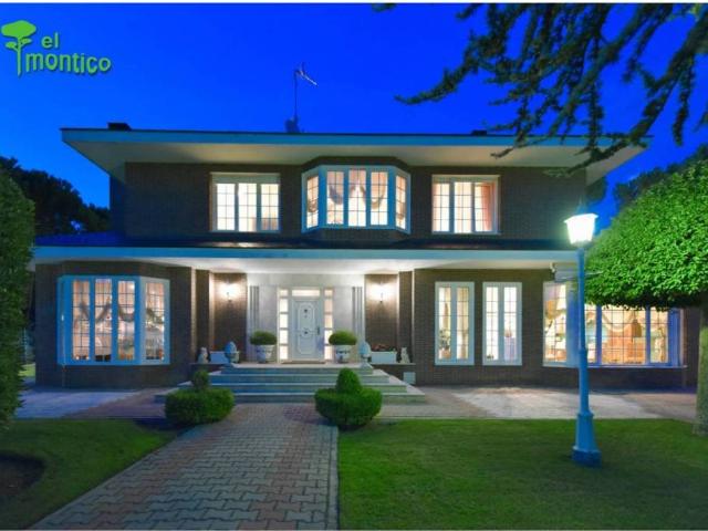Casa en venta en Tordesillas, Urbanización El Montico