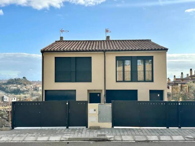 Casa en venta en Osona, Catalunya