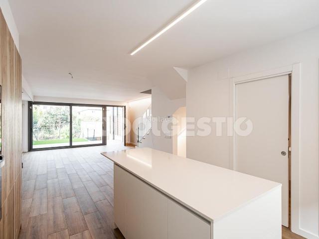 Casa en venta en Osona, Catalunya