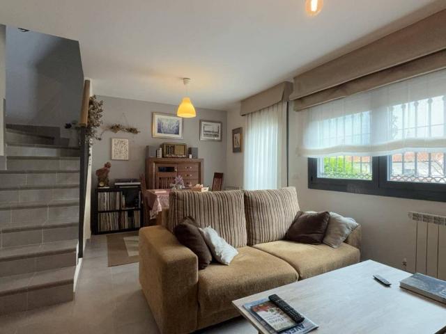 Casa en venta en Torija