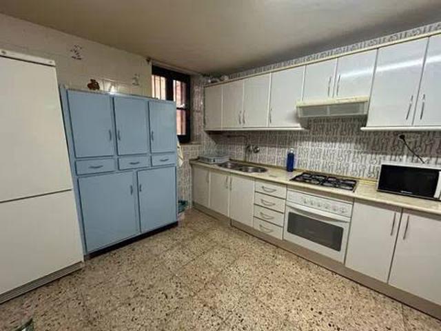 Casa en venta en Torre De Don Miguel, Extremadura