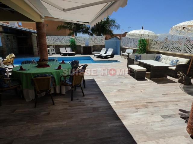 Casa en venta en Vélez-málaga, Torres de Colón