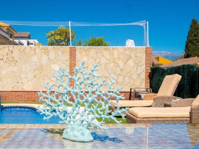 Casa en venta en Vélez-málaga, La Viña