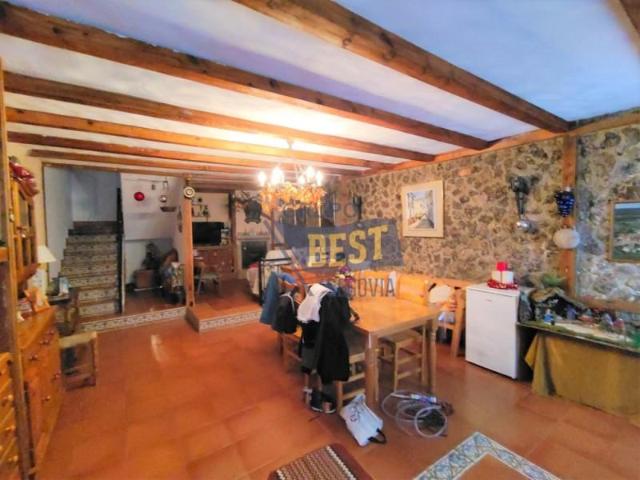 Casa en venta en Torre Val De San Pedro