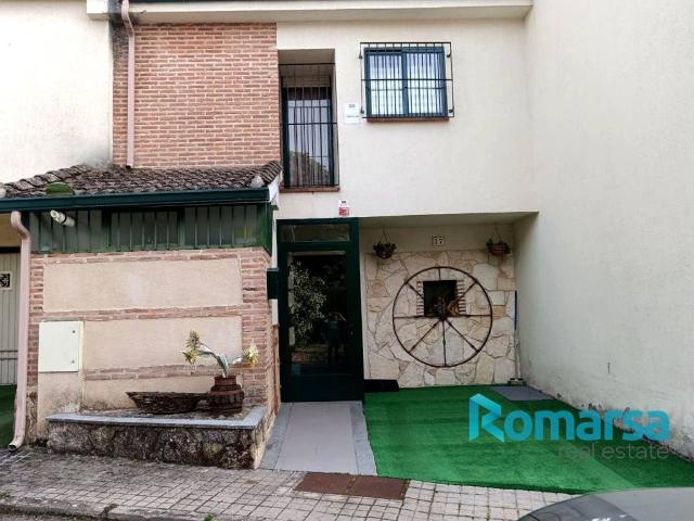 Casa en venta en Torrecaballeros
