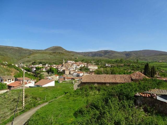 Casa en venta en Torrecilla En Cameros, La Rioja