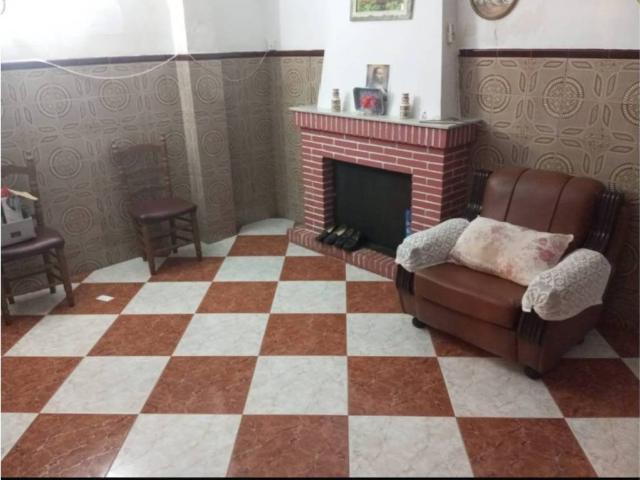 Casa en venta en Torredonjimeno, Andalucía