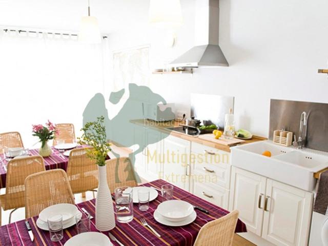 Casa en venta en Torrejón El Rubio, Extremadura
