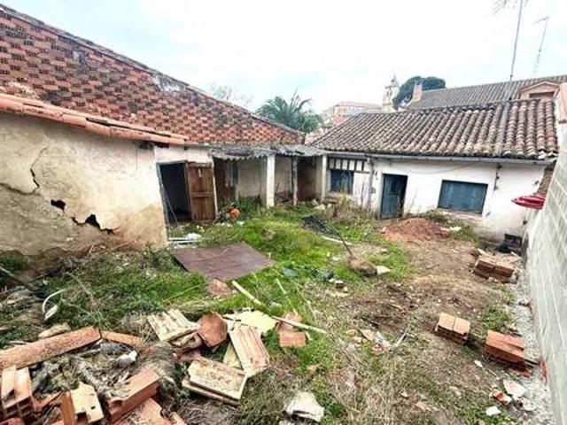 Casa en venta en Torrelaguna, Madrid