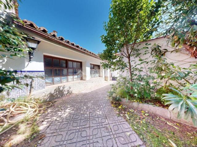 Casa en venta en Torrelaguna