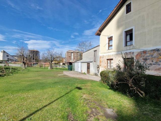 Casa en venta en Torrelavega, Cantabria