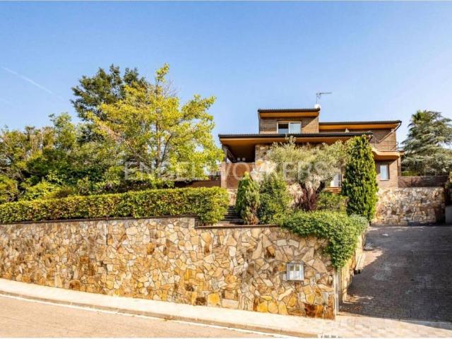 Casa en venta en Torrelles De Llobregat