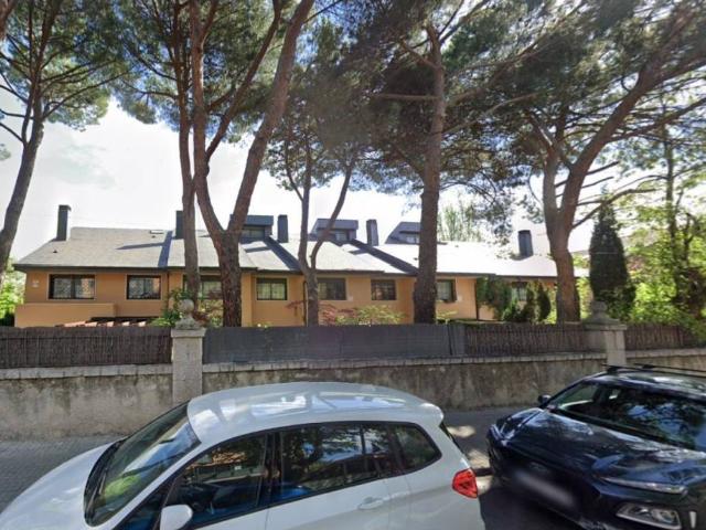 Casa en venta en Los Bomberos, Torrelodones