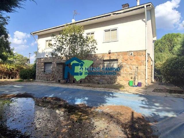 Casa en venta en Los Bomberos, Torrelodones