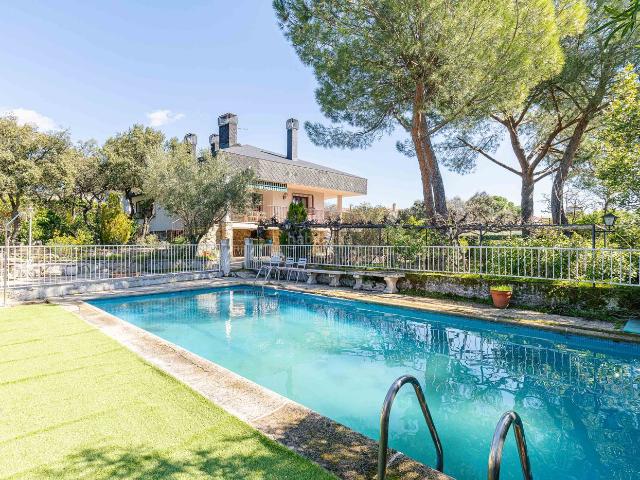 Casa en venta en Los Bomberos, Torrelodones