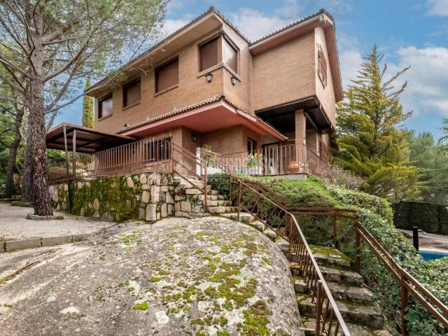 Casa en venta en Torrelodones, Los Bomberos
