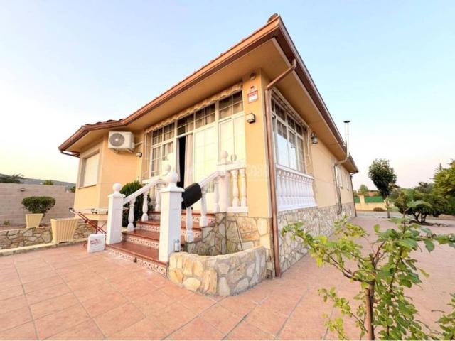 Casa en venta en Torremocha De Jarama, Madrid
