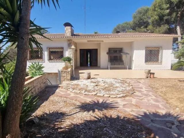Casa en venta en La Hoya de Buñol, Valencia