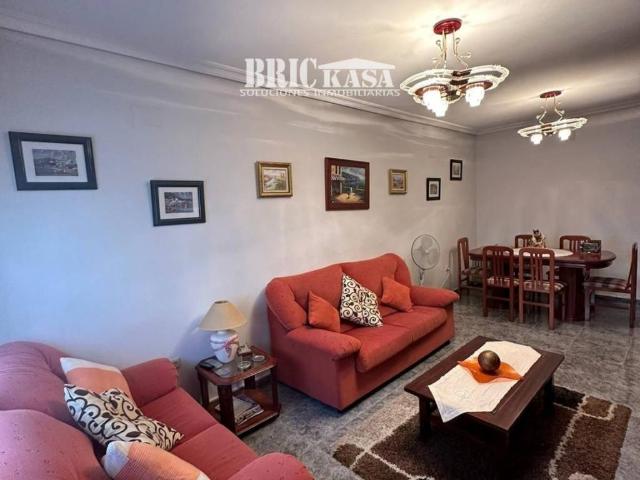 Casa en venta en Torreorgaz, Extremadura