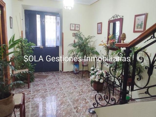 Casa en venta en Torreperogil, Andalucía