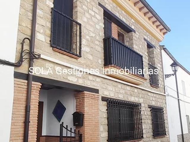 Casa en venta en Torreperogil, Andalucía