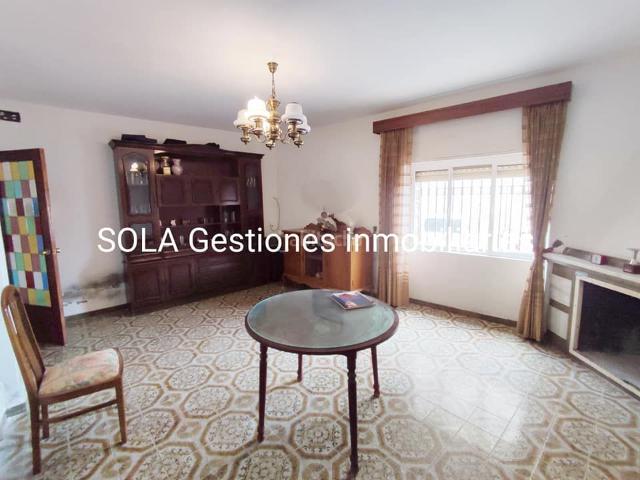 Casa en venta en Torreperogil, Andalucía