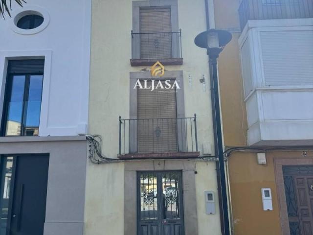 Casa en venta en Torreperogil, Andalucía