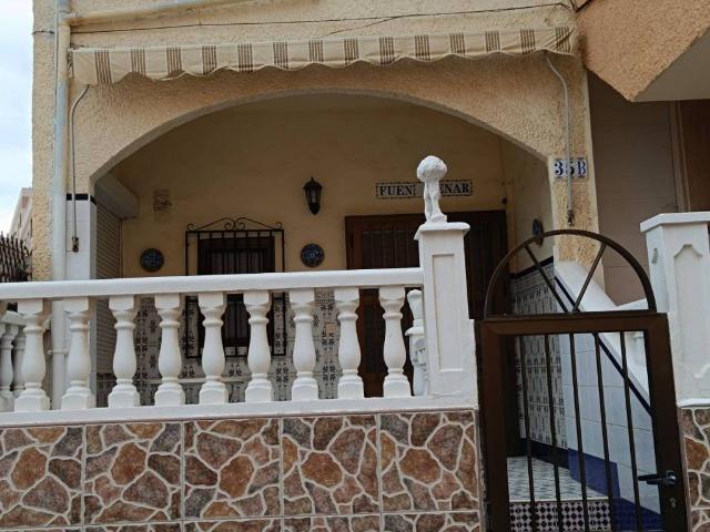 Casa en venta en Torrevieja, Valencia