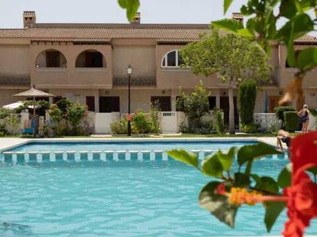 Casa en venta en La Rosaleda, el Baix Segura / La Vega Baja