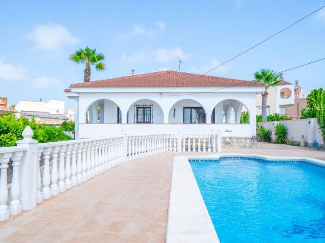 Casa en venta en el Baix Segura / La Vega Baja, Valencia