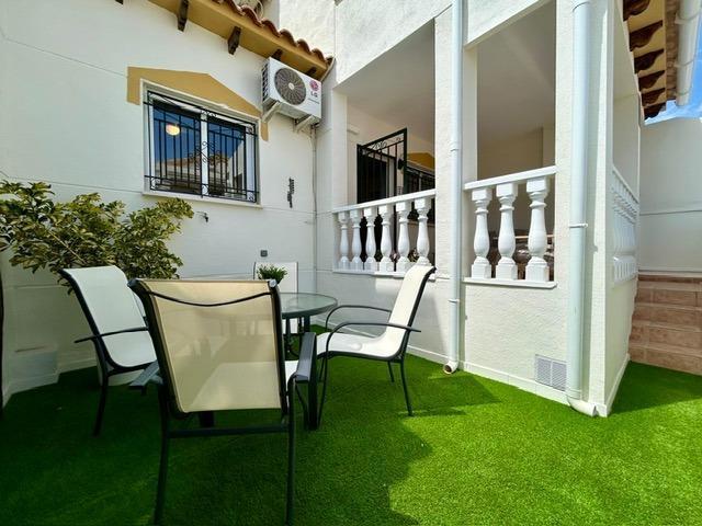 Casa en venta en Orihuela, Valencia