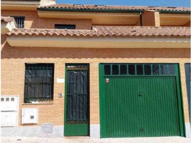 Casa en venta en Torrijos, Toledo