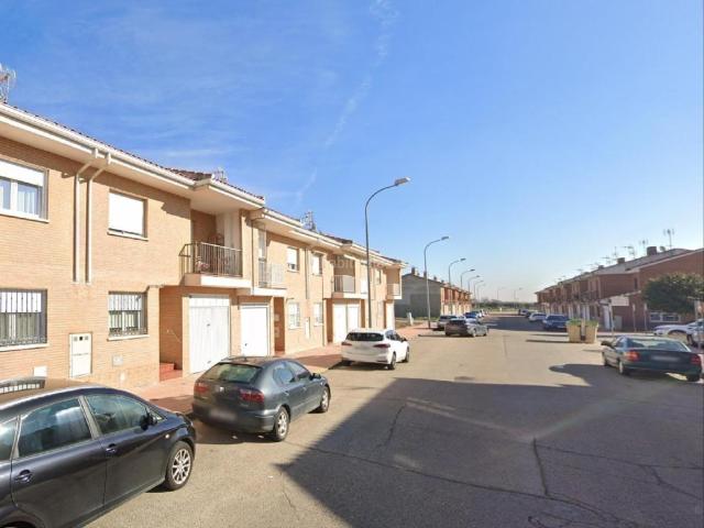 Casa en venta en Torrijos, Toledo